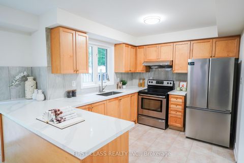 Photo 4 at 153 Shepton Way, Steeles, Toronto