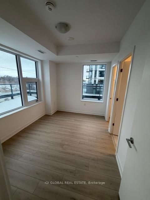 Photo 4 at 404B - 7437 Kingston Road S, Rouge E11, Toronto