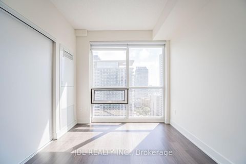 Photo 9 at 2309 - 30 Roehampton Avenue, Mount Pleasant West, Toronto