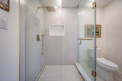 Photo 30 at 4 Quincy Crescent, Henry Farm, Toronto