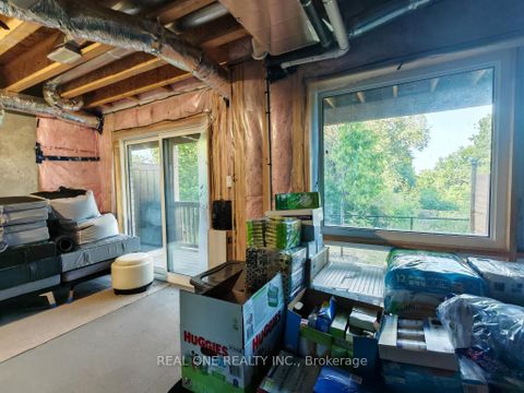 Photo 21 at 19 Woodstream Drive, Clairville, Toronto