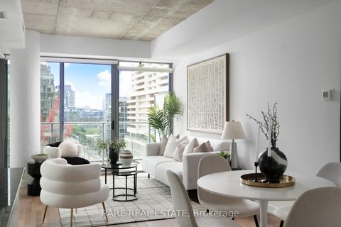 Photo 1 at 919 - 95 Bathurst Street, Waterfront Communities C1, Toronto