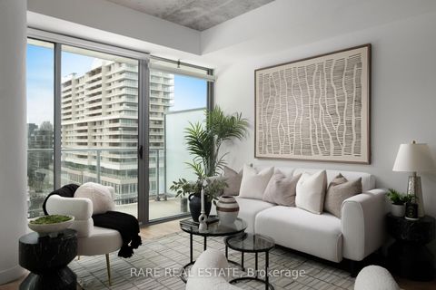 Photo 10 at 919 - 95 Bathurst Street, Waterfront Communities C1, Toronto
