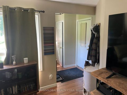 Photo 7 at 1014 Barton Avenue, Historic Lakeshore Communities, Georgina
