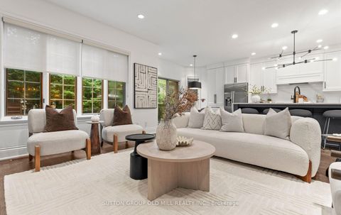 Photo 11 at 162 Brentwood Road N, Kingsway South, Toronto