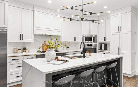 Photo 15 at 162 Brentwood Road N, Kingsway South, Toronto