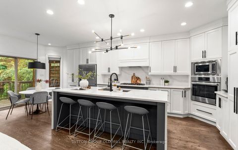 Photo 16 at 162 Brentwood Road N, Kingsway South, Toronto