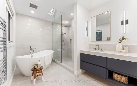 Photo 32 at 162 Brentwood Road N, Kingsway South, Toronto