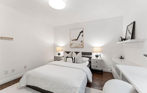 Photo 37 at 162 Brentwood Road N, Kingsway South, Toronto