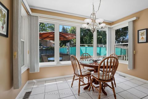 Photo 11 at 11 Canmore Boulevard, Highland Creek, Toronto