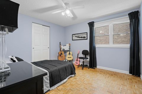 Photo 33 at 11 Canmore Boulevard, Highland Creek, Toronto
