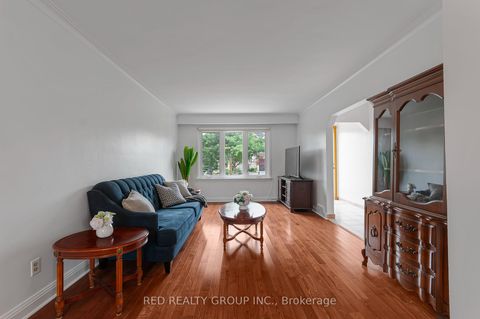 Photo 5 at 281 Falstaff Avenue, Maple Leaf, Toronto