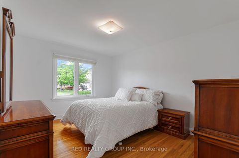 Photo 11 at 281 Falstaff Avenue, Maple Leaf, Toronto