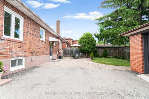 Photo 30 at 281 Falstaff Avenue, Maple Leaf, Toronto