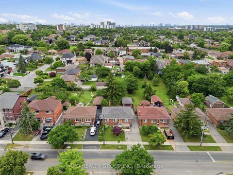 Photo 31 at 281 Falstaff Avenue, Maple Leaf, Toronto