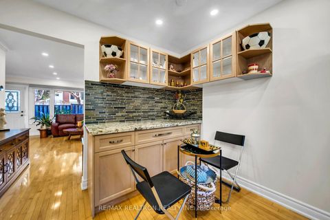 Photo 8 at 7 Spy Appleway, Donalda, Toronto