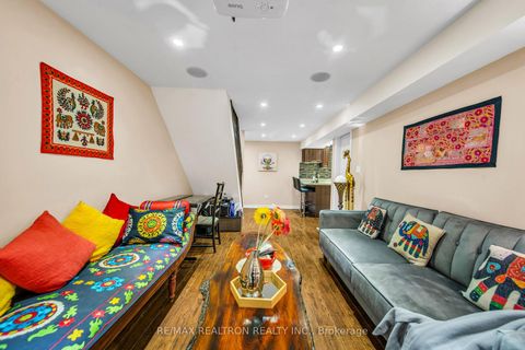 Photo 27 at 7 Spy Appleway, Donalda, Toronto