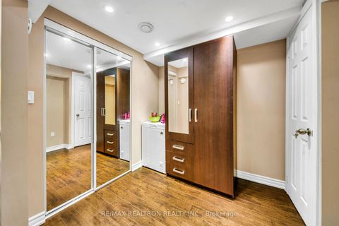 Photo 30 at 7 Spy Appleway, Donalda, Toronto