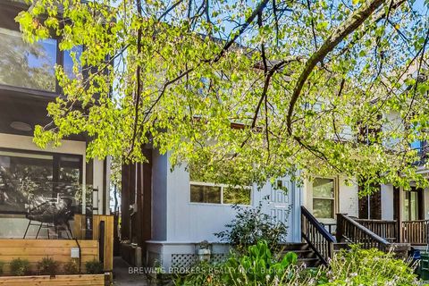 Photo 2 at 98 Moberly Avenue, Woodbine Corridor, Toronto