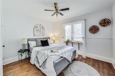 Photo 12 at 98 Moberly Avenue, Woodbine Corridor, Toronto
