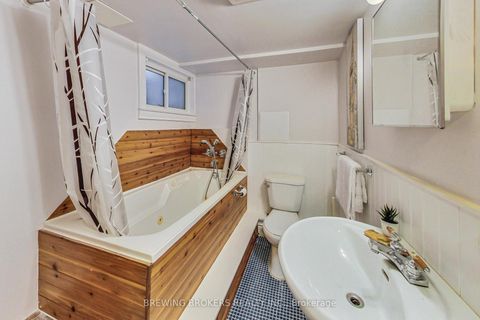 Photo 20 at 98 Moberly Avenue, Woodbine Corridor, Toronto