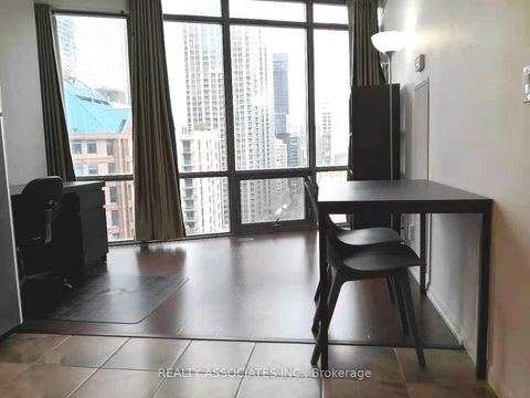 Photo 4 at 1309 - 832 Bay Street, Bay Street Corridor, Toronto