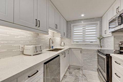 Photo 16 at 13 Patrick Drive, Aurora Highlands, Aurora