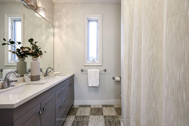Photo 34 at 30 Walder Avenue, Mount Pleasant East, Toronto