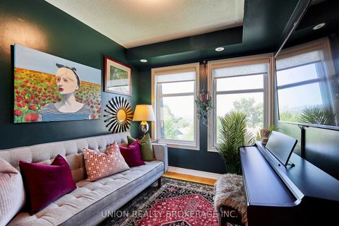 Photo 24 at 256 - 1496 Victoria Park Avenue, Victoria Village, Toronto
