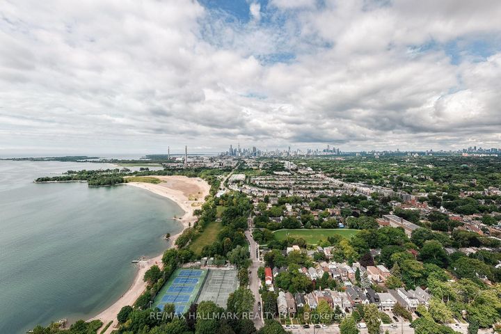 Photo 35 at 82 Woodbine Avenue, The Beaches, Toronto