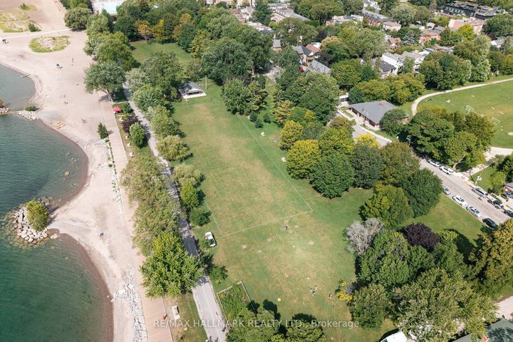 Photo 36 at 82 Woodbine Avenue, The Beaches, Toronto