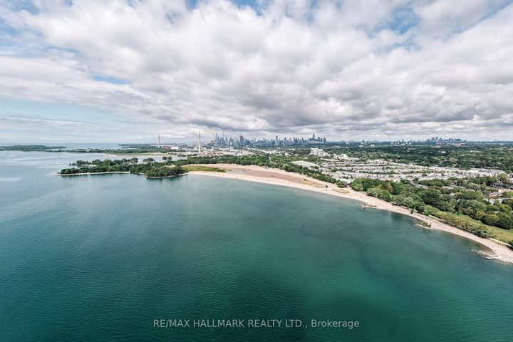 Photo 39 at 82 Woodbine Avenue, The Beaches, Toronto
