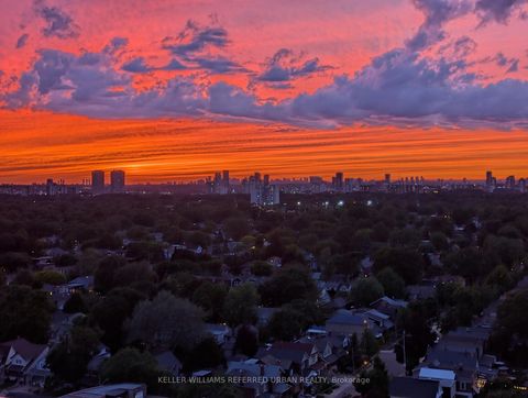 Photo 16 at 1702 - 286 Main Street, Danforth, Toronto