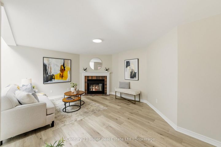 Photo 17 at 3686 St. Laurent Court, Erin Mills, Mississauga