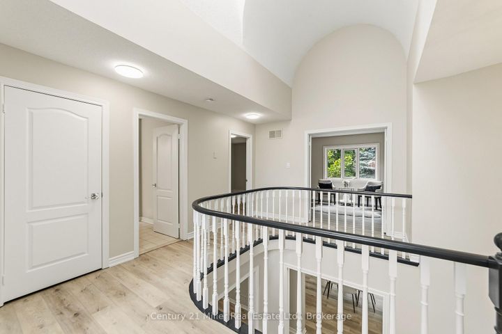 Photo 26 at 3686 St. Laurent Court, Erin Mills, Mississauga