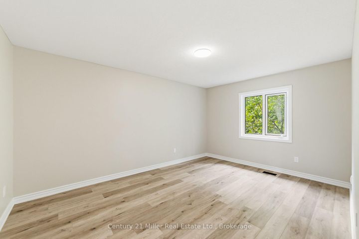 Photo 28 at 3686 St. Laurent Court, Erin Mills, Mississauga