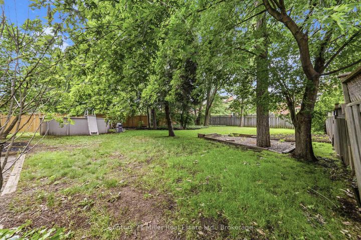 Photo 40 at 3686 St. Laurent Court, Erin Mills, Mississauga