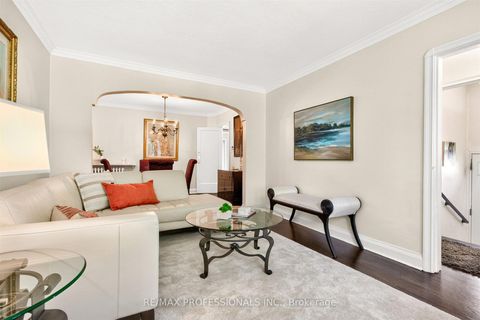 Photo 6 at 146 Government Road, Kingsway South, Toronto