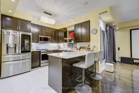 Photo 8 at 1105 - 9255 Jane Street, Maple, Vaughan