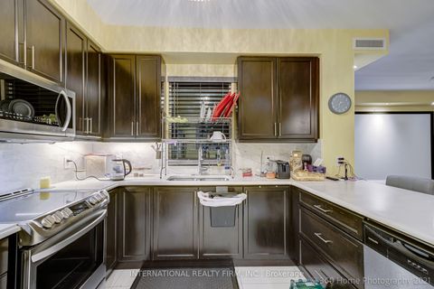 Photo 10 at 1105 - 9255 Jane Street, Maple, Vaughan