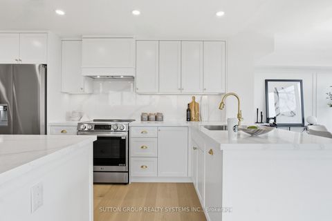 Photo 10 at 601 - 1320 Islington Avenue, City Centre West, Toronto