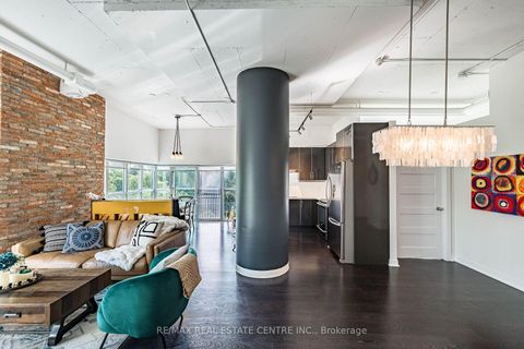 Photo 3 at 406 - 2 Fieldway Road, City Centre West, Toronto