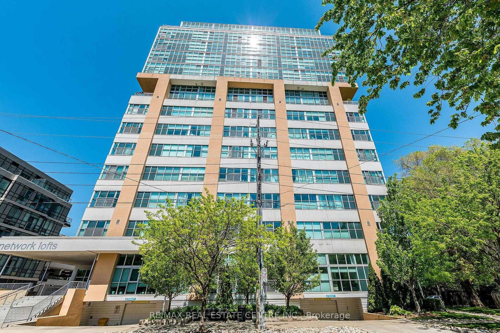 406 - 2 Fieldway Road, City Centre West, Toronto 
