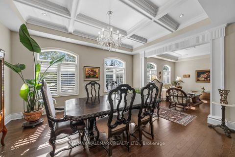 Photo 7 at 321 Grand Vellore Crescent, Vellore Village, Vaughan