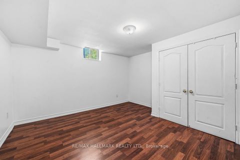 Photo 41 at 321 Grand Vellore Crescent, Vellore Village, Vaughan