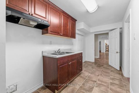 Photo 44 at 321 Grand Vellore Crescent, Vellore Village, Vaughan
