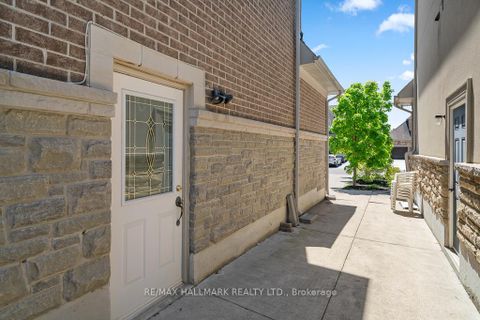 Photo 47 at 321 Grand Vellore Crescent, Vellore Village, Vaughan