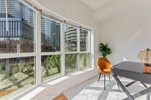 Photo 8 at 619 - 600 Queens Quay W, Waterfront Communities C1, Toronto