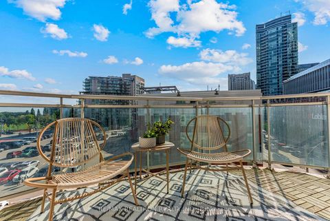 Photo 19 at 619 - 600 Queens Quay W, Waterfront Communities C1, Toronto