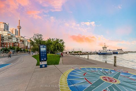 Photo 24 at 619 - 600 Queens Quay W, Waterfront Communities C1, Toronto
